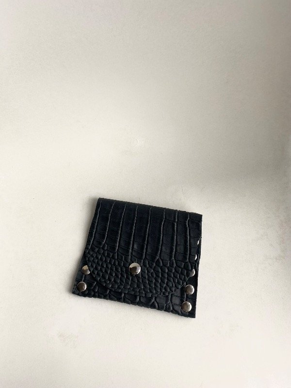 Producto - Tabaquera cuero croco negro - 1