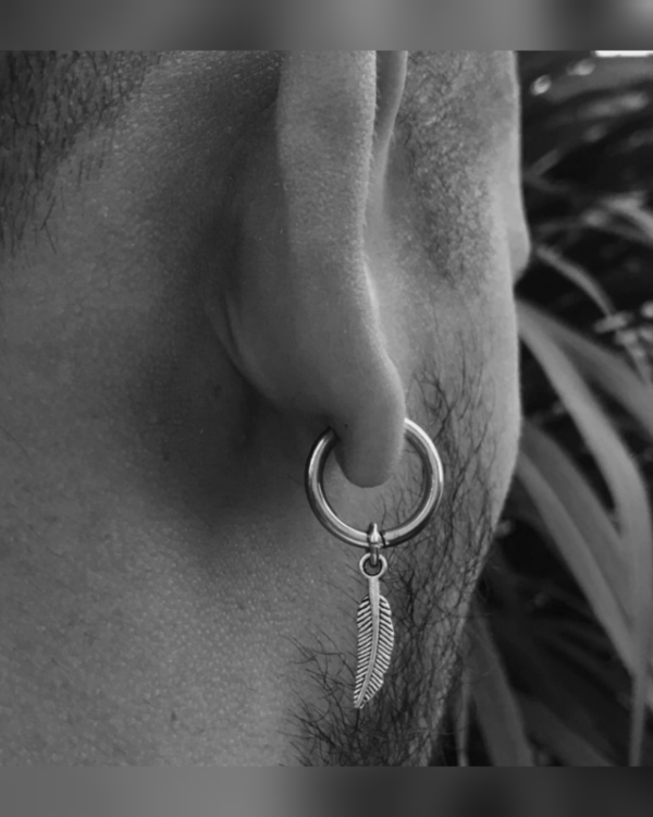 Producto - Kratos. Argolla Feather