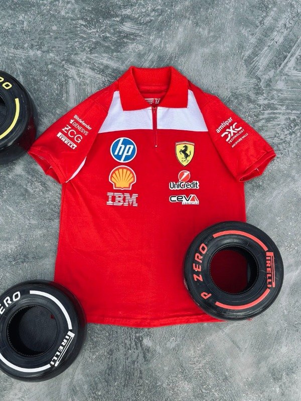 Producto - Chomba Ferrari 2026