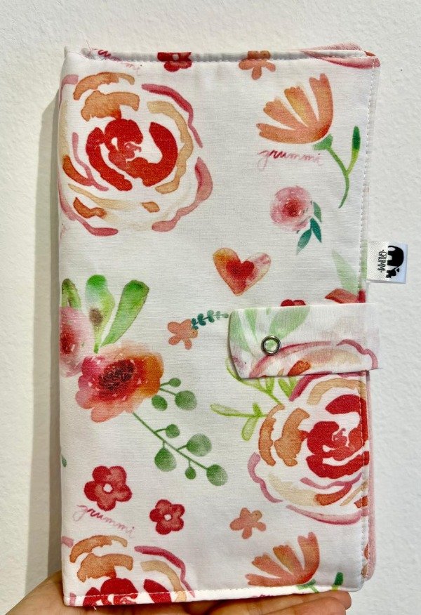 Neceser pañalero floral blanco