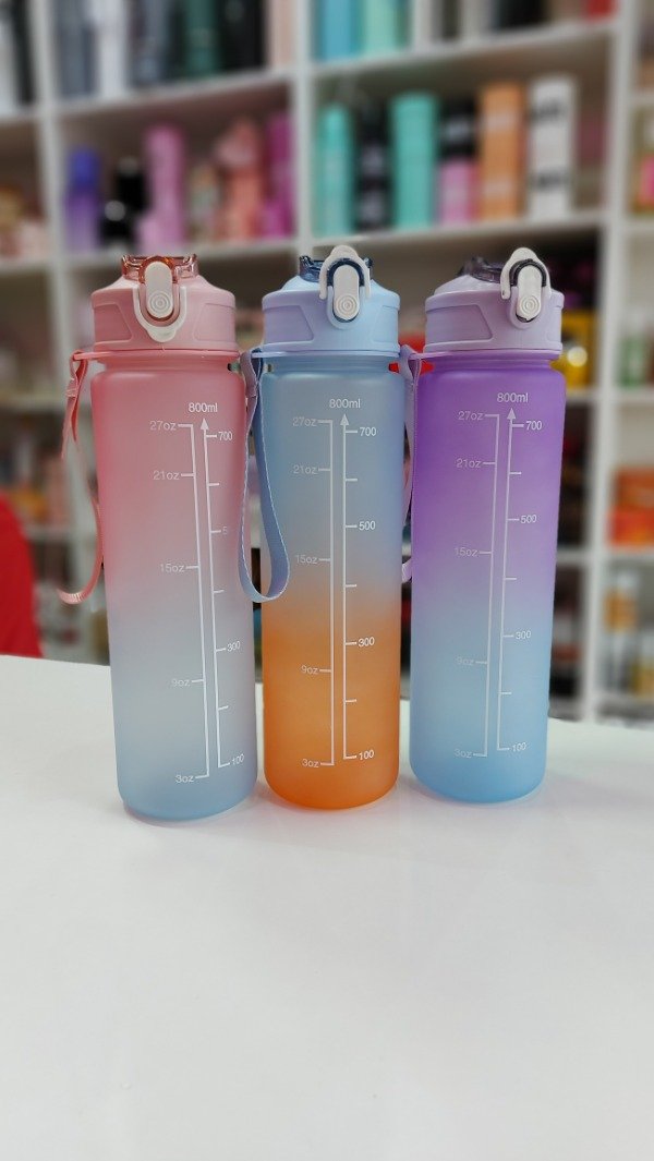 Producto - Botella motivacional pico 800ml