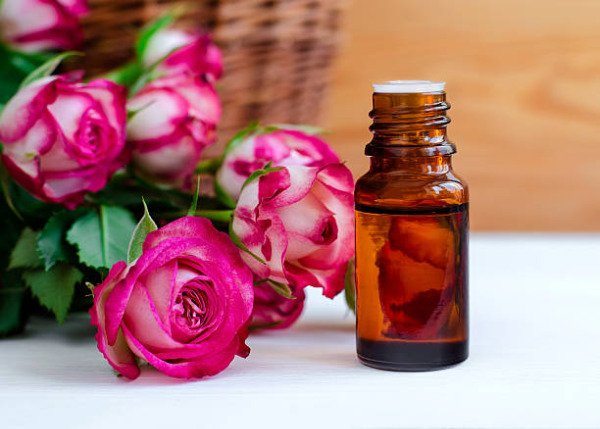 Producto - Aceite Esencial de Rosas