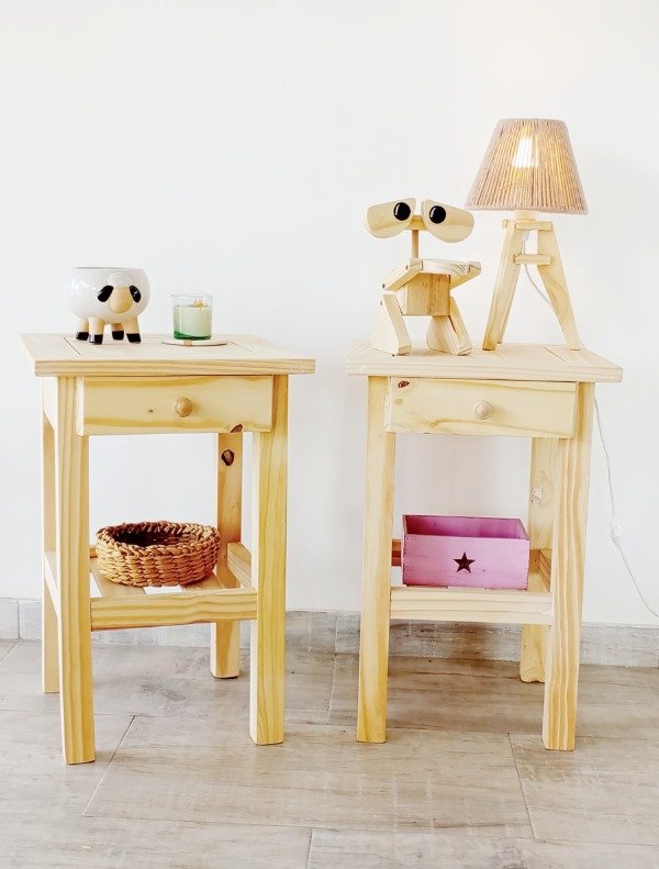 Producto - Mesa de luz con deck