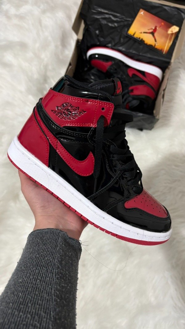 Producto - JORDAN RETRO 1 BRED PATENT - 0
