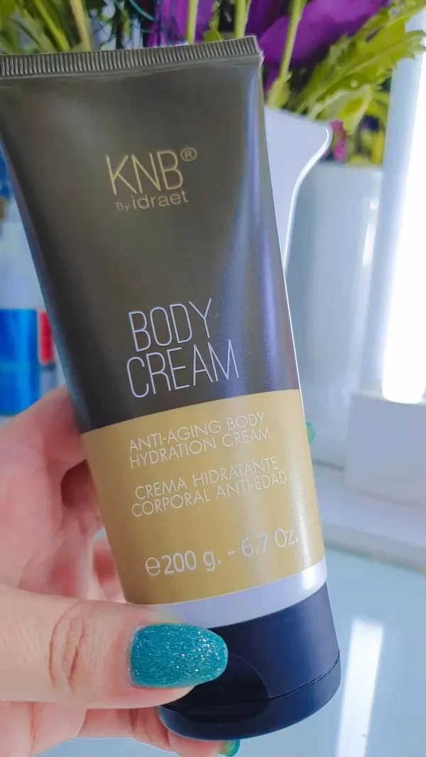 Producto - Crema Hidratante Corporal Anti Edad Idraet