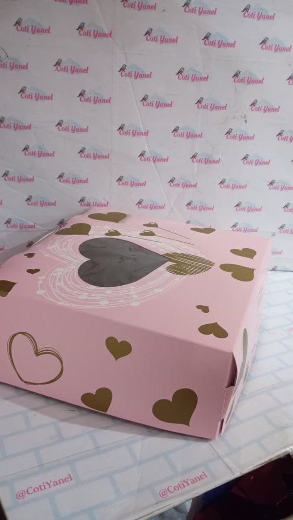 Producto - Caja visor corazon rosa y dorado - 2