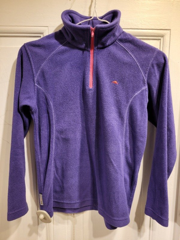 Producto - Polar MONTAGNE violeta medio cierre Talle 10 años - PRECIO: 29X