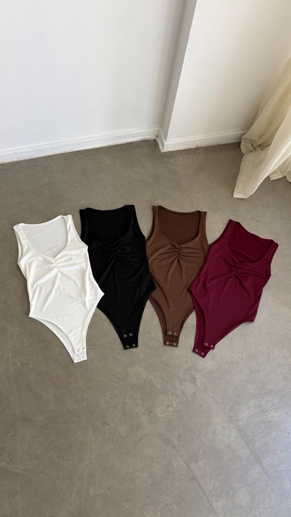 Producto - BODY PECHO FRUNCE