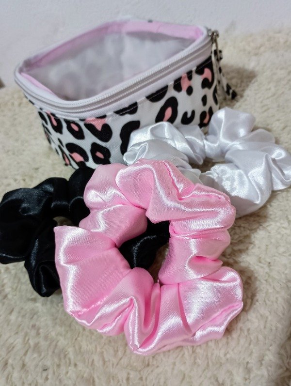 Producto - MINI NECESER CUBO + 3 SCRUNCHIES (A PEDIDO) - 2