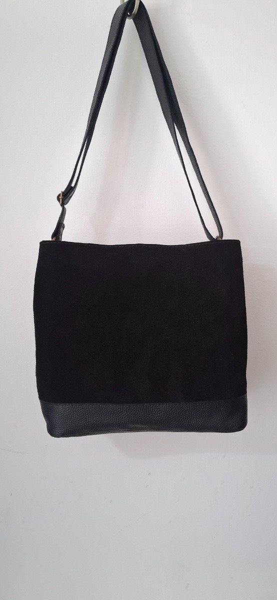 Producto - Bolso mediano gamuza y cuero negro - 0