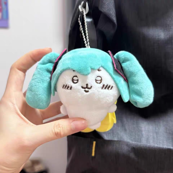 Producto - Colgante Chiikawa Usagi Hatsune Miku