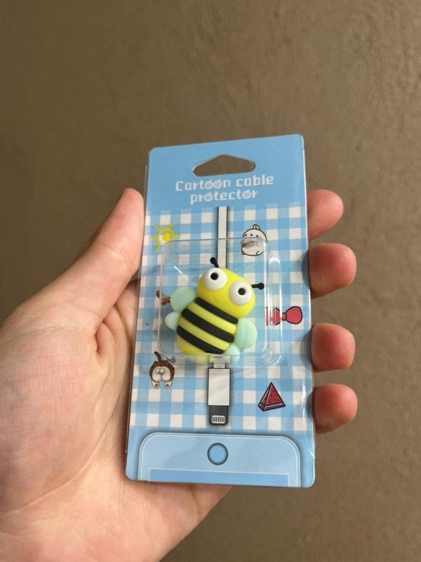 Producto - Come cable abeja