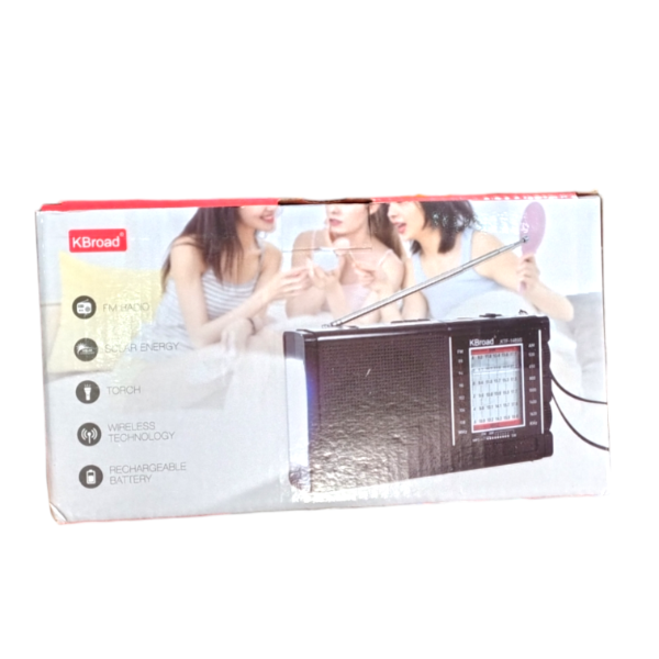 Producto - Radio parlante Bluetooth con panel solar