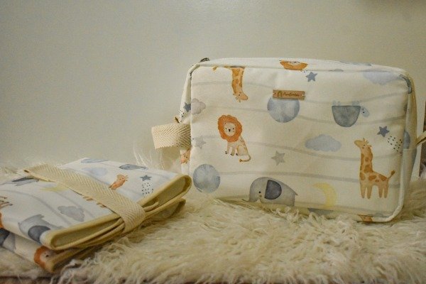 Producto - Set de Paseo : Cambiador + Neceser Impermeable