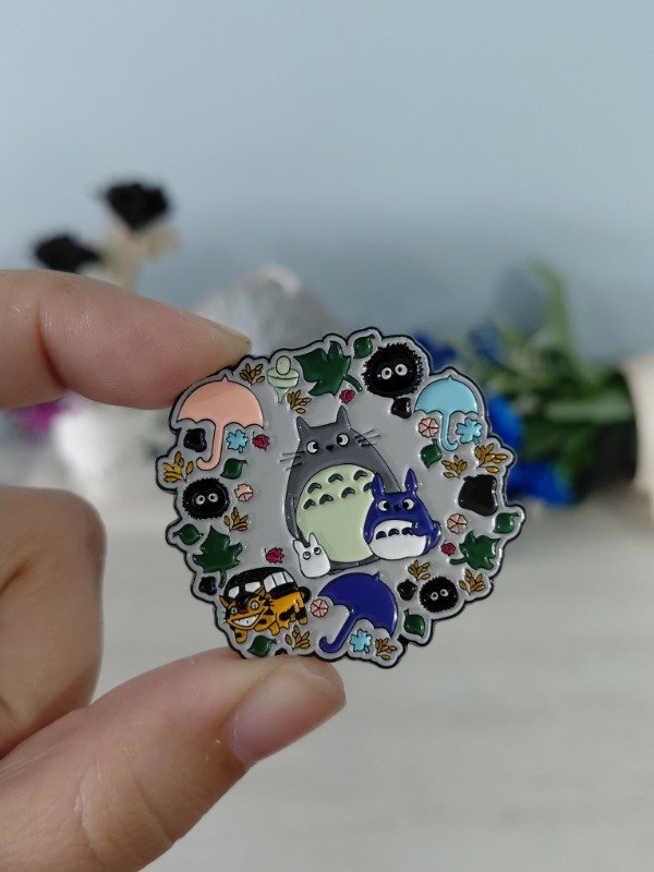 Producto - Pin metalizado - Totoro #1431