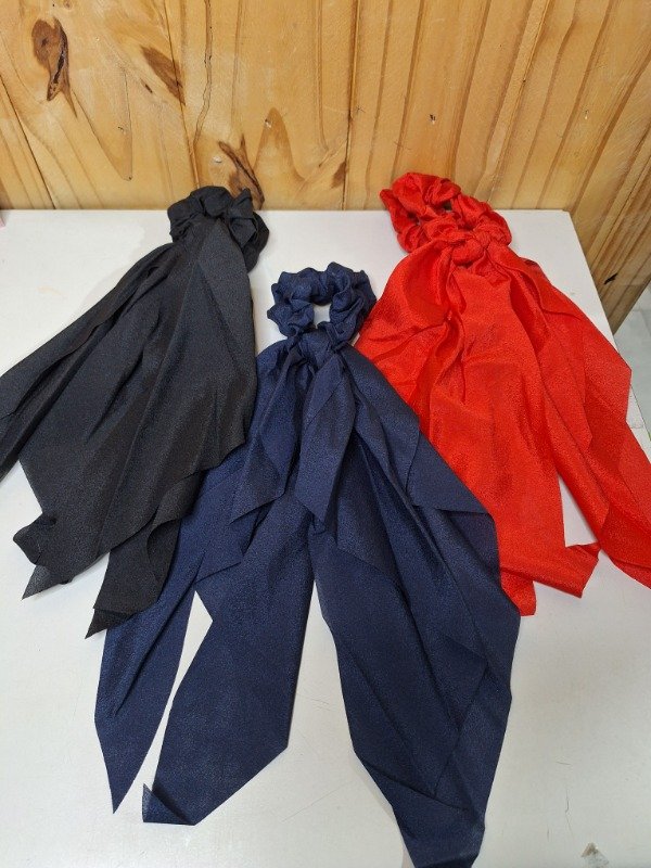 Producto - Scrunchie con lazo x3u.