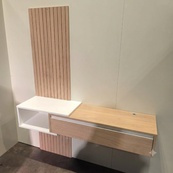 Producto - Rack TV Flotante Moderno (Roble Kendal/Blanco) - 2