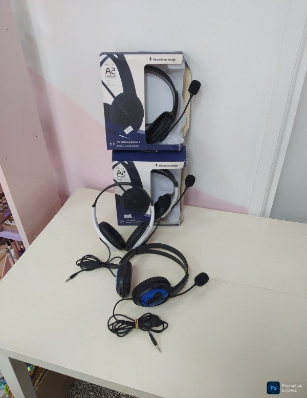 Producto - Auriculares vincha con cable y micrófono - 1