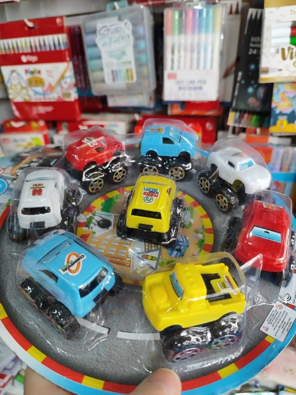 Producto - Mini Autos Truck x 8 - 1