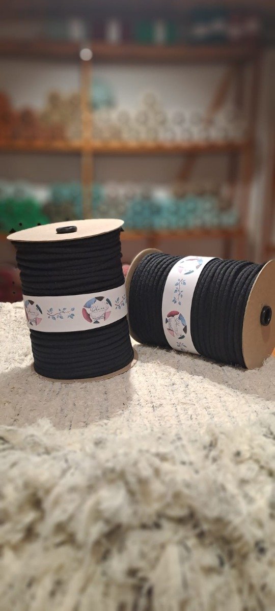 Producto - SOGA COLOR NEGRO DE ALGODON RELLENO 7MM X 100 METROS