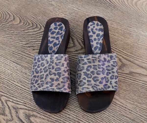Producto - ZUECO BOHO LEOPARDO