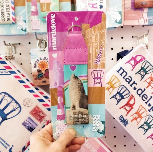 Producto - Llavero Mardel Lobo