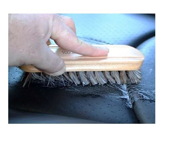 Producto - CEPILLO CERDA NATURAL DE CABALLO PARA TAPIZADO