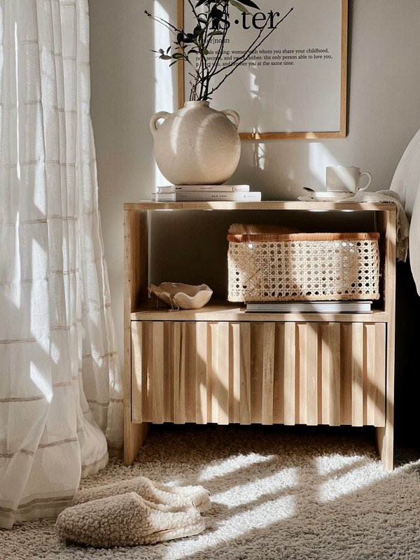 Producto - Mesa Luz Antara