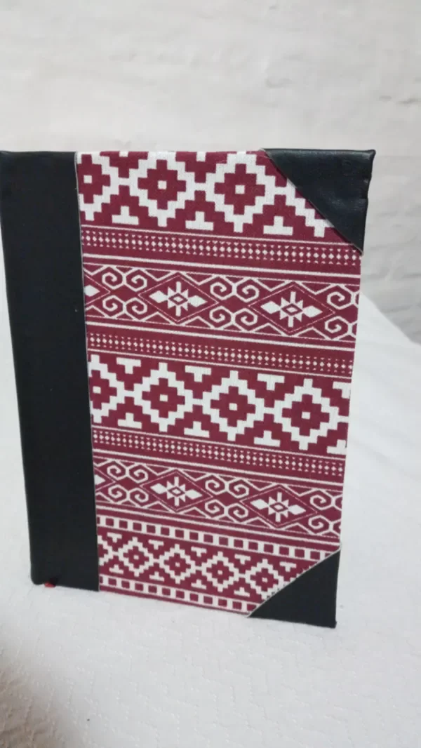Producto - Cuaderno con guardapampa y cuerina