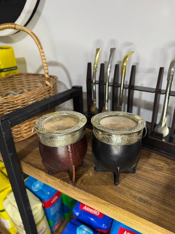 Producto - IMPERIAL URUGUAYO C/ APLIQUES