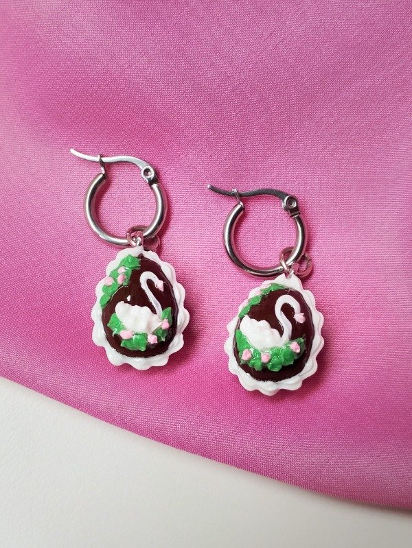 Producto - Huevo Cisne (aro plateado)