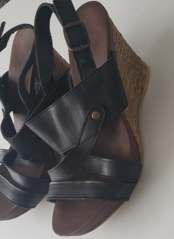 Sandalias negras taco chino - Baires