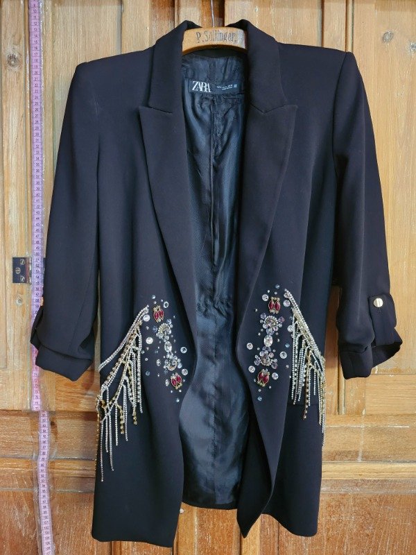 Producto - Blazer Zara x Wanderlust Negro t.S