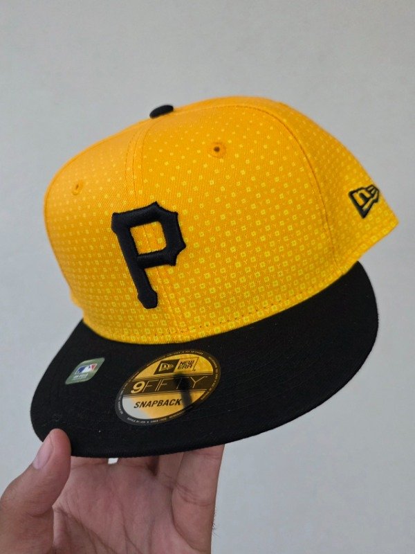 Producto - Pittsburgh Pirates Yellow Alternative New Era 9FIFTY Snapback