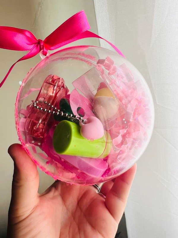 Producto - Bochas navideñas con maquillaje 6 productos