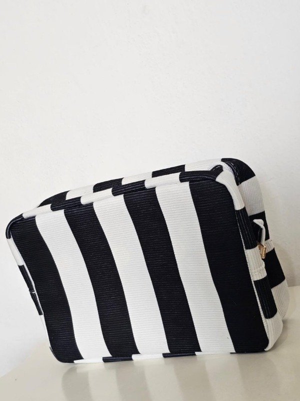 Producto - Neceser Rayas Negro-Blanco - 0