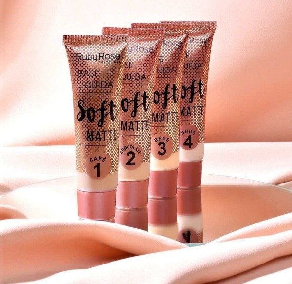Producto - Base liquida Soft matte Ruby Rose