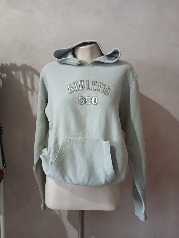 Producto - Buzo Scombro