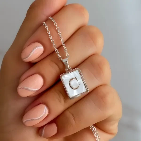 Producto - COLLAR NÁCAR INICIAL C