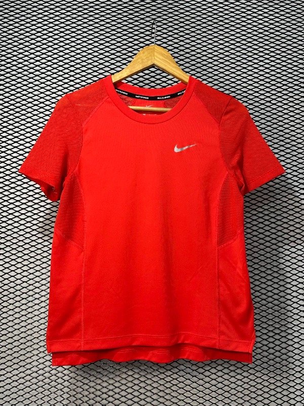 Producto - Remera NIKE TS - 0