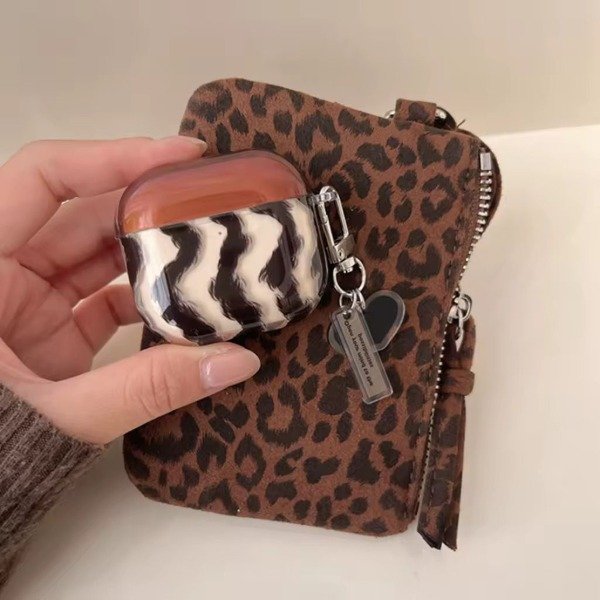Producto - Case for airpods brown