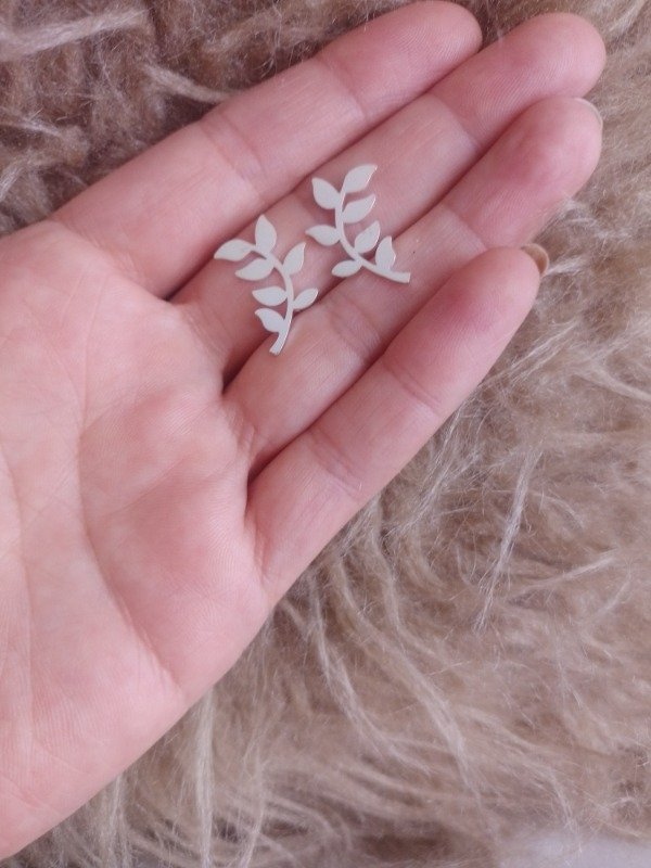 Producto - Aros hojas