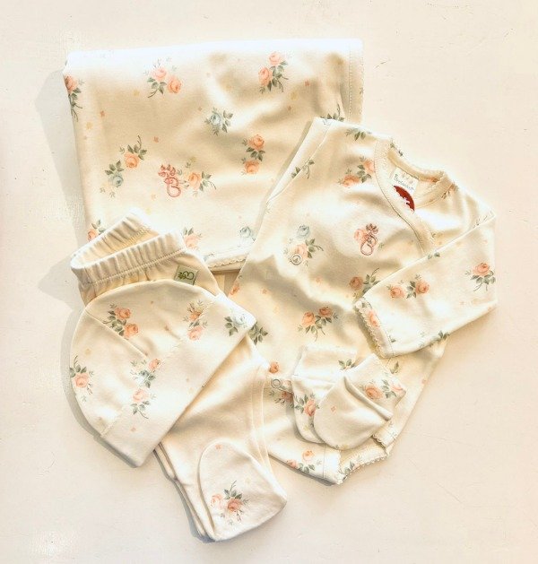 Producto - Ajuar 5 prendas PIMA Clara
