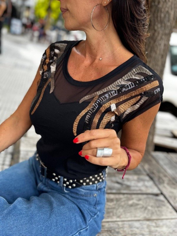 Producto - Remera Corazón Eden Curve