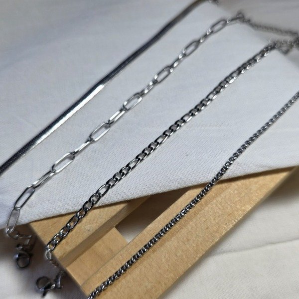 Producto - Pulseras Ac.Q varios modelos simples