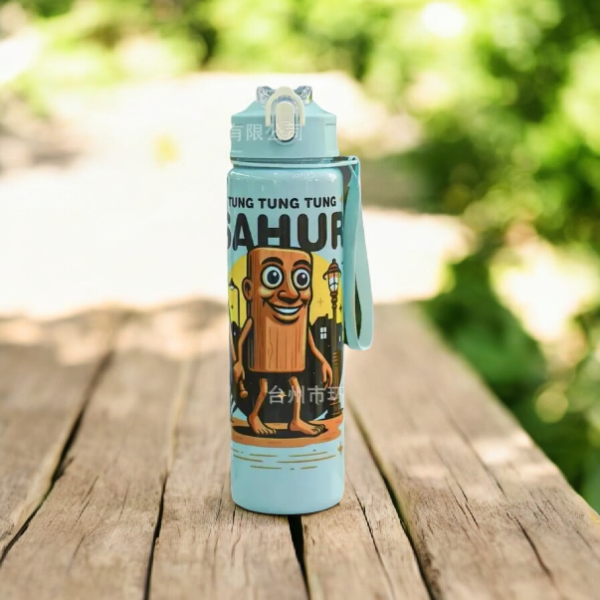 Producto - Botella de plástico Tun Tin Sahur