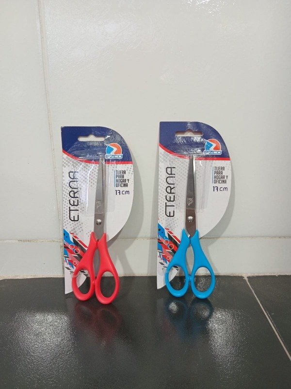 Producto - Tijera 17cm ezco