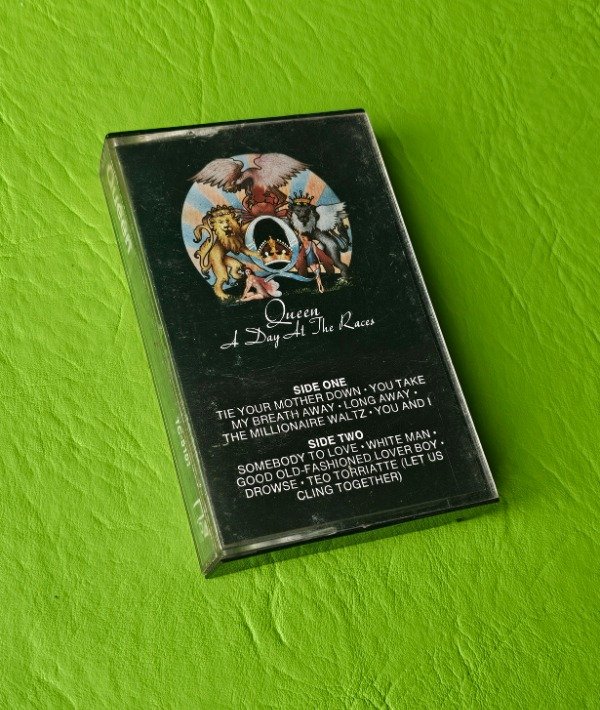 Producto - QUEEN ''A Day At The Races'' (E.E.U.U.)