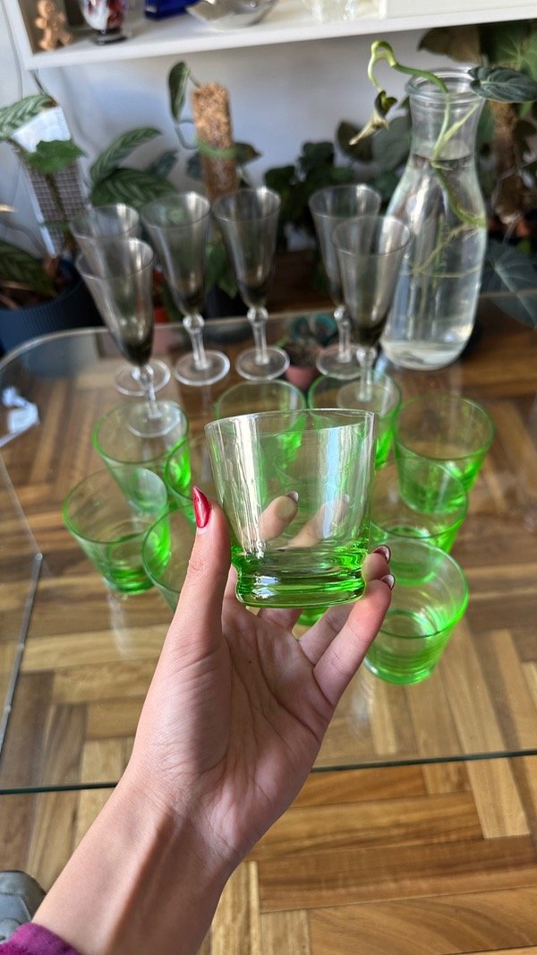 Producto - Vasos verdes