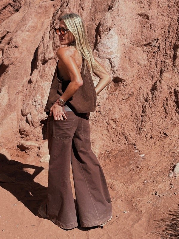 Producto - Pantalón de gabardina chocolate